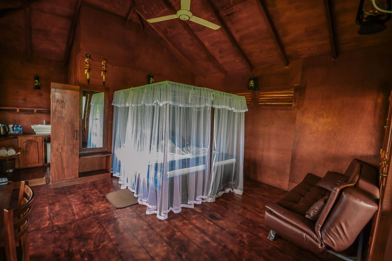 Вілла The Hideout Сігірія Екстер'єр фото